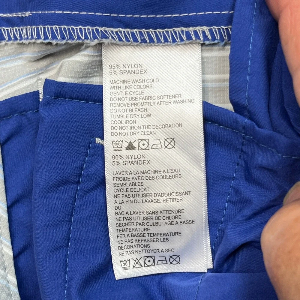 Tommy Bahama Boracay Shorts Mens 30 Gray Blue Striped Stretch Performance Marlin